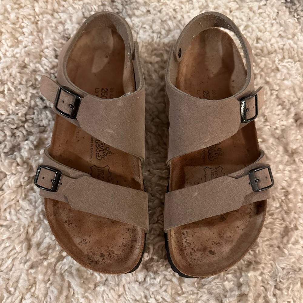 EUC Birkis Martinique (Size 39)